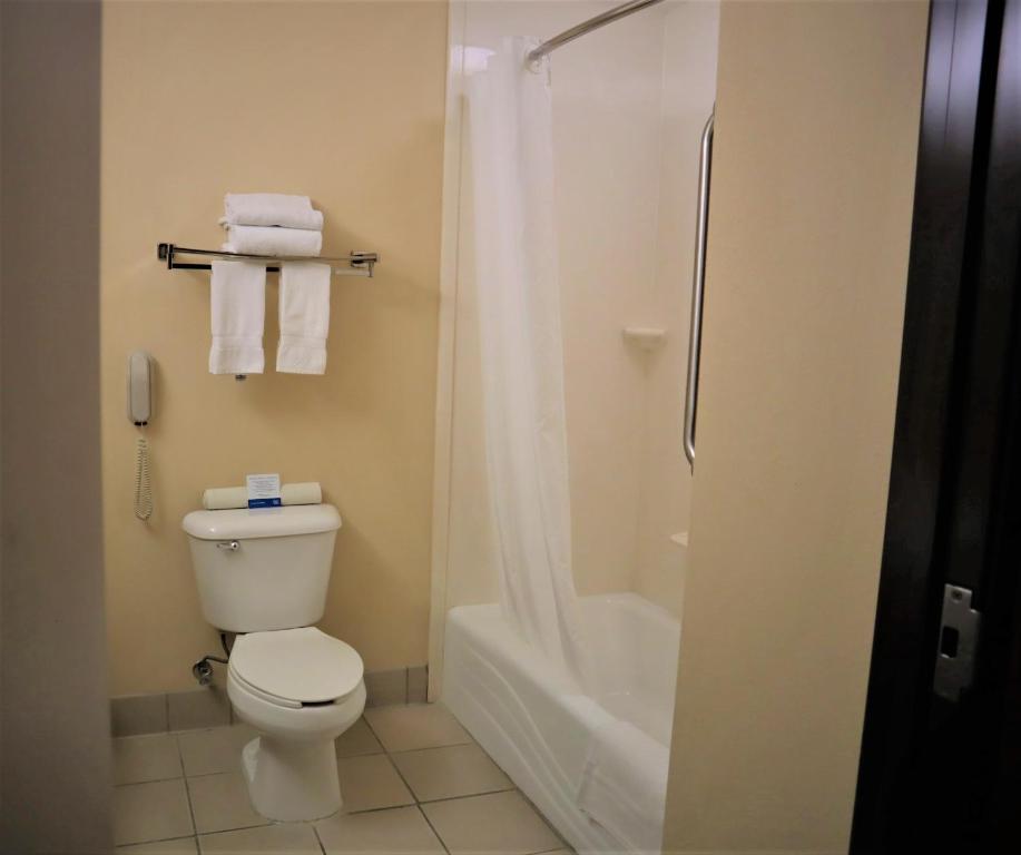 Oasis Inn and Suites Joshua Tree -29 Palms - Room King Estándar: No Fumar