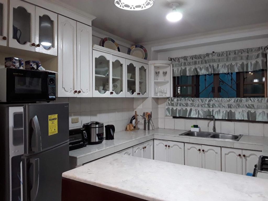 Fabuluz Luxury at Princess Place - One-Bedroom House