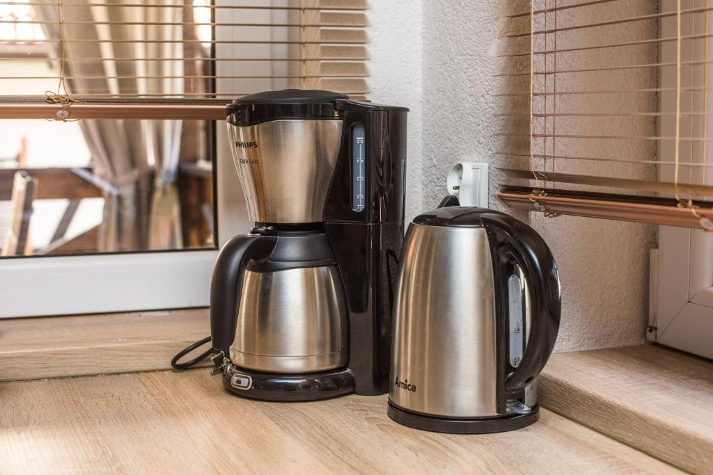 Príslušenstvo na prípravu kávy alebo čaju v ubytovaní Dom Kaszubski nr 65