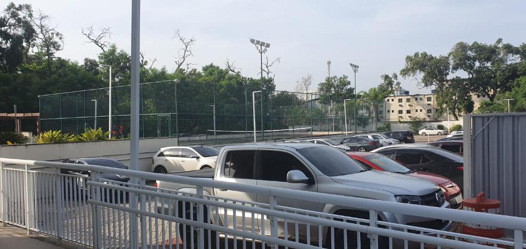  ACONCHEGANTE APTO no Riocentro