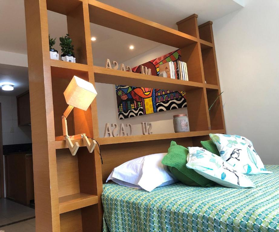  LOFT em COPACABANA com VISTA para o CRISTO REDENTOR 50m METRO e 500 m PRAIA - CAMA QUEEN e Portaria 24h