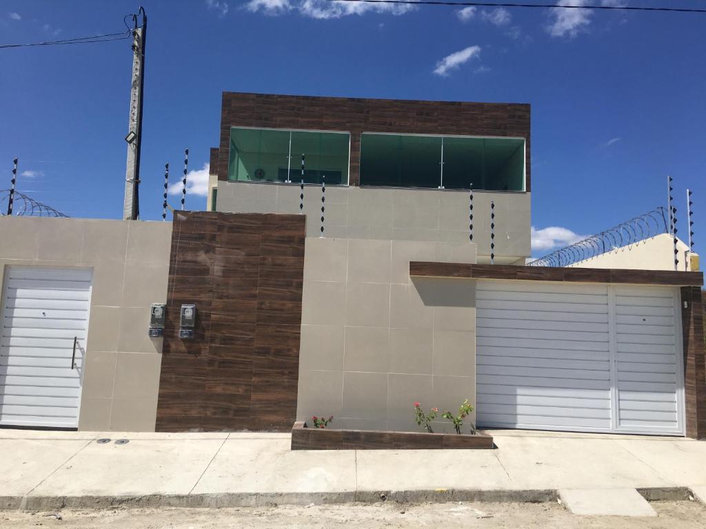  Linda casa em serra negra