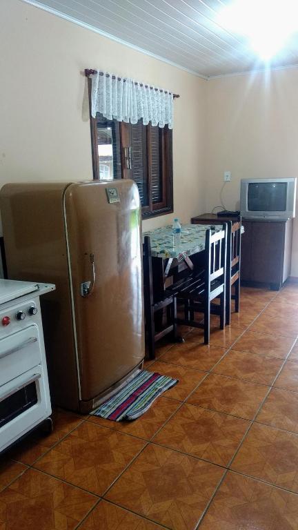  Casas Populares Praia de Armação - BETO CARRERO