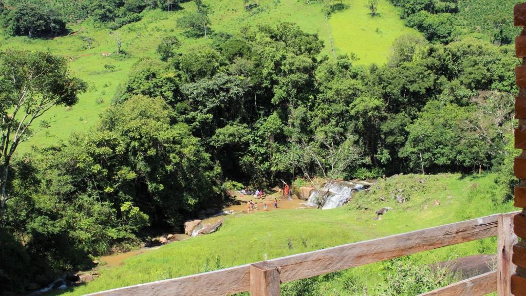  Chalés Cachoeira Cafundó