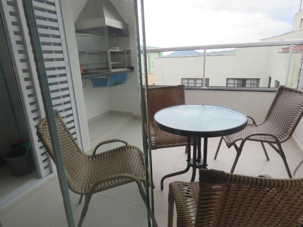  Apartamento novo Tenório Praia Grande vista praia com piscina