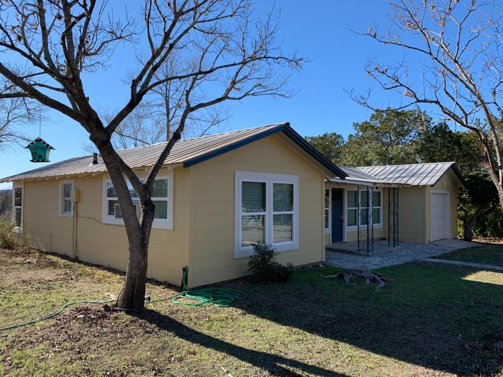 Highlander River House - Housity
