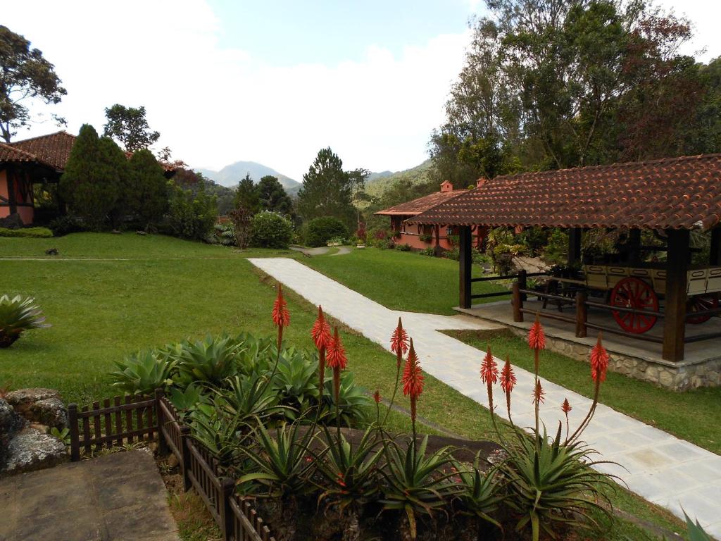  Country Ville Hotel