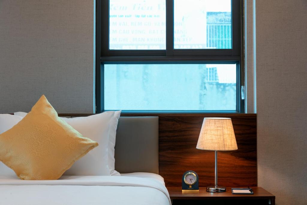 Golden Season Hotel - 7