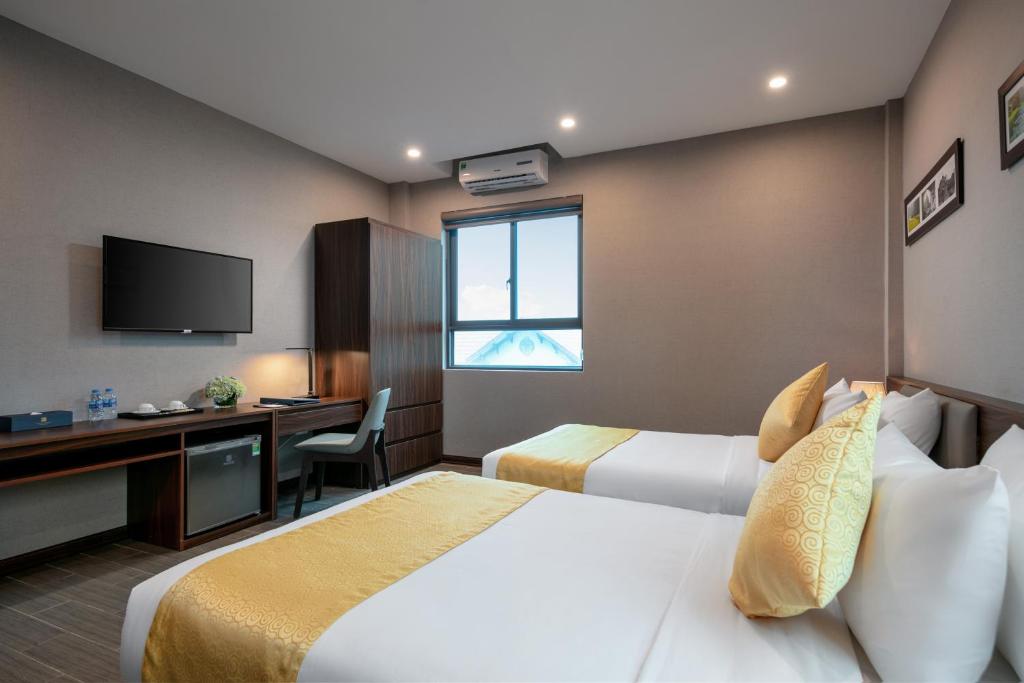 Golden Season Hotel - 2