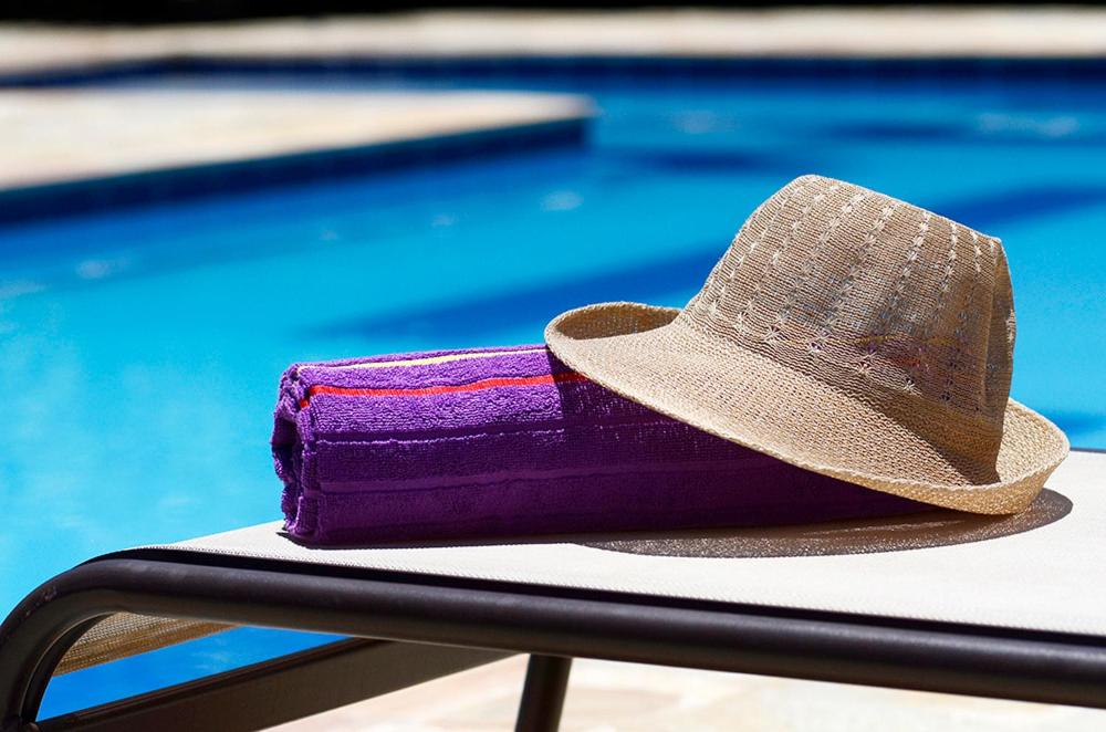 A piscina localizada em Pousada Tupinamba ou nos arredores