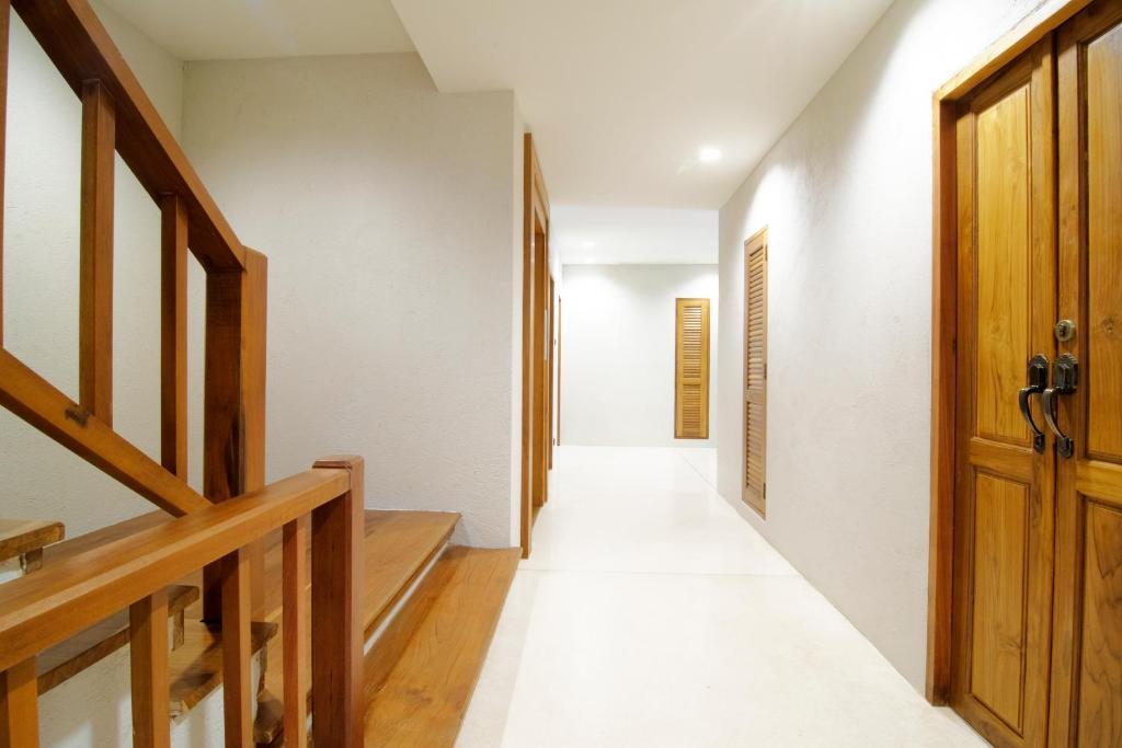 Tapae Gate Villa - Resim 39