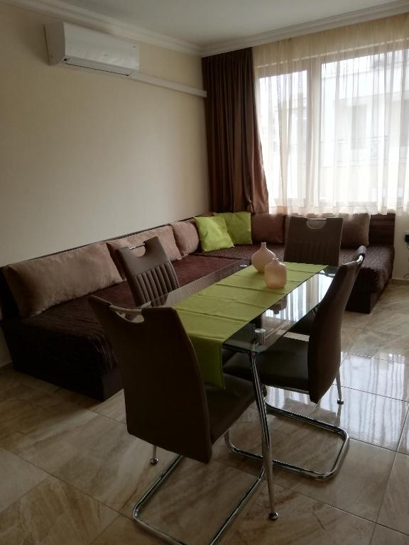 Posezení v ubytování Apartamenti Zhelezovi