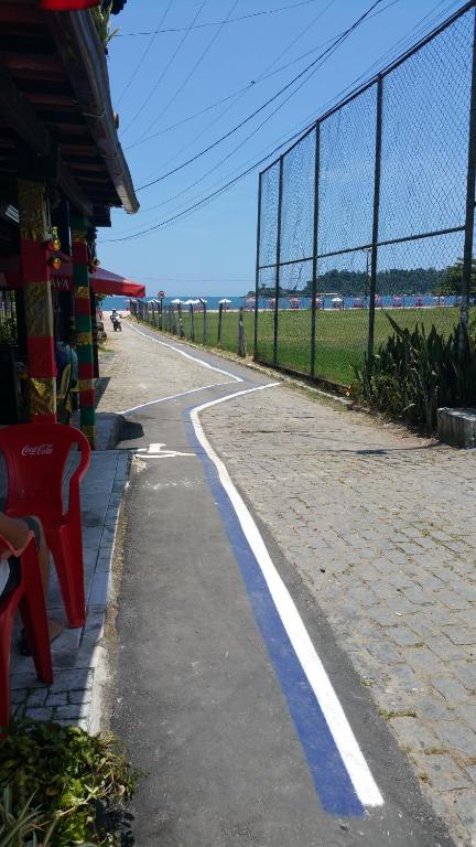  Angra dos Reis Casa a 150 metros da Praia Mambucaba na Vila Histórica divisa com Paraty