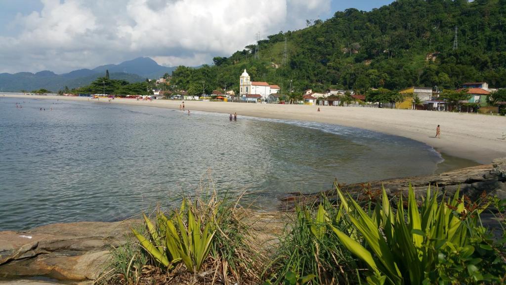  Angra dos Reis Casa a 150 metros da Praia Mambucaba na Vila Histórica divisa com Paraty
