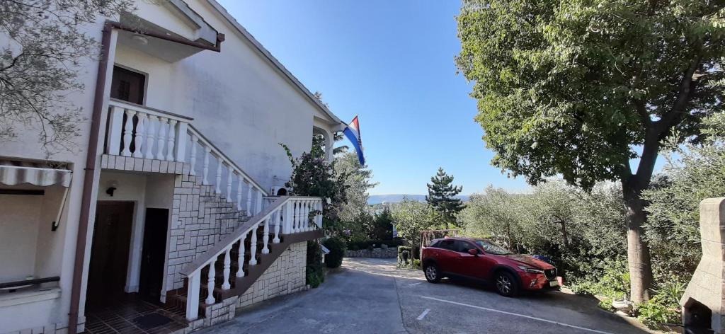 Budova, v ktorej sa apartmán nachádza