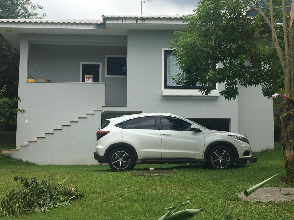  Casa confortavel pra relaxar na serra
