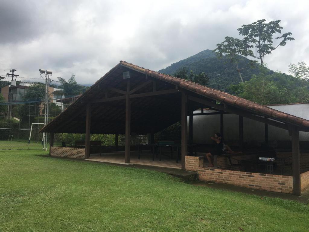  Casa confortavel pra relaxar na serra