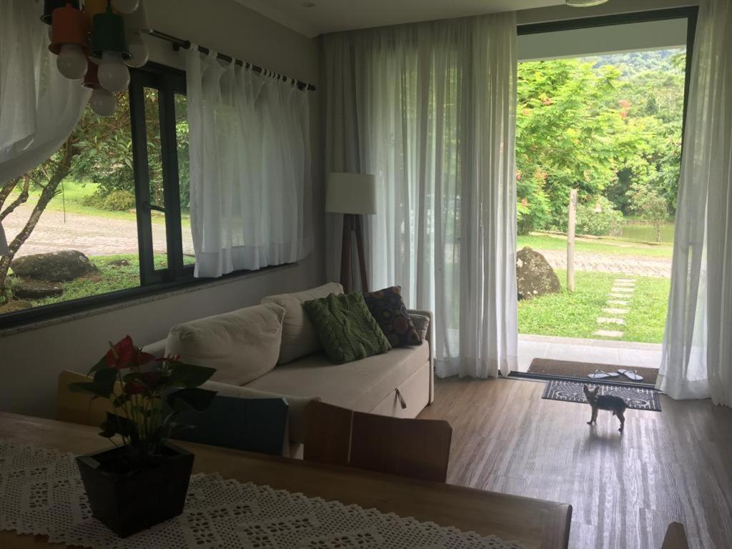  Casa confortavel pra relaxar na serra