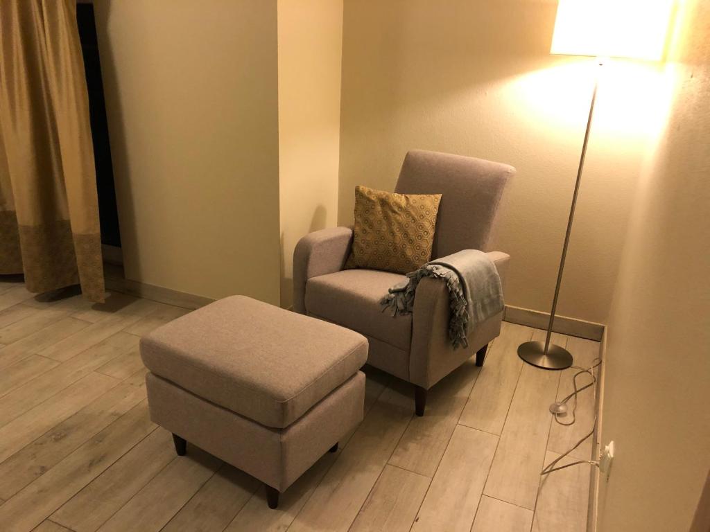 Posedenie v ubytovaní Atrakcyjny Apartament Czarna Góra