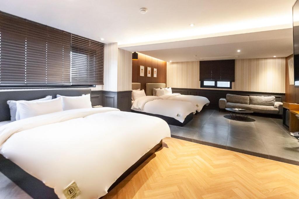 Brown Dot Hotel Seomyeonにあるベッド