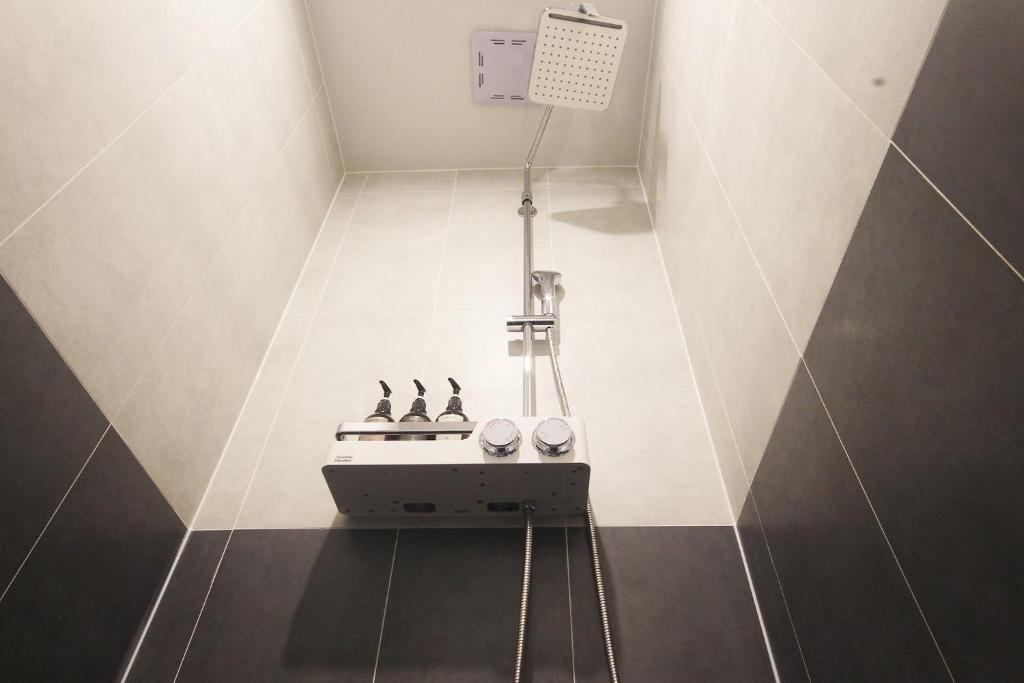 Brown Dot Hotel Seomyeonにあるバスルーム