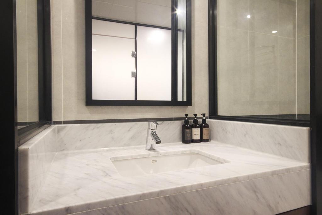 Brown Dot Hotel Seomyeonにあるバスルーム
