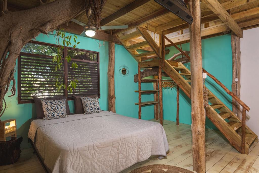Postel nebo postele na pokoji v ubytování Mondi Lodge