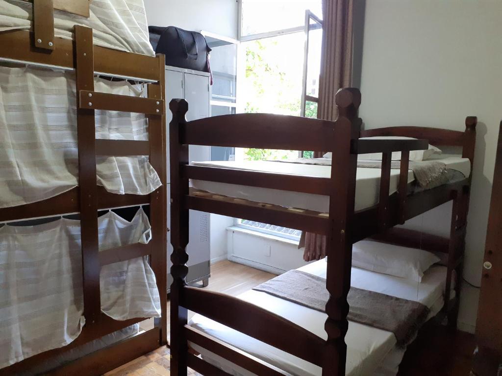  DS Hostel