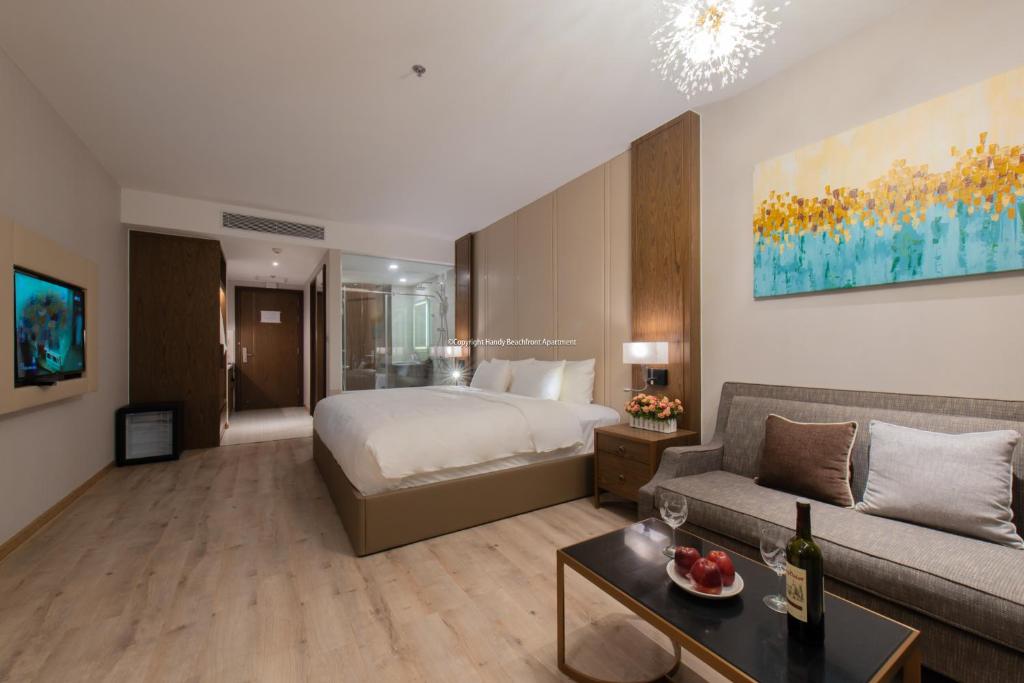 HD Panorama Nha Trang Condotel - Deluxe King Suite