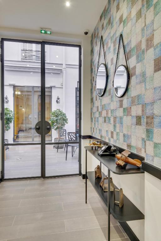 Hôtel Lucien & Marinette - Resim 18