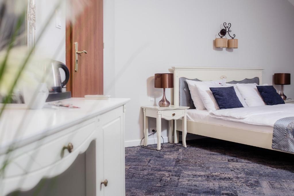 Hotel Trzy Róże - 13