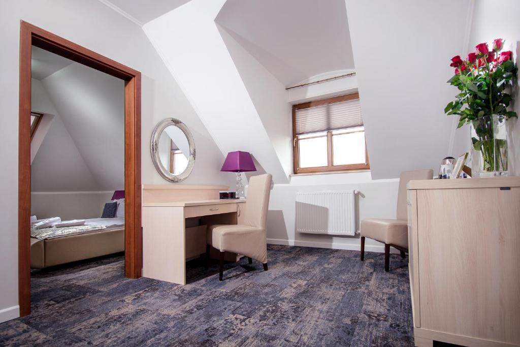 Hotel Trzy Róze - Resim 22