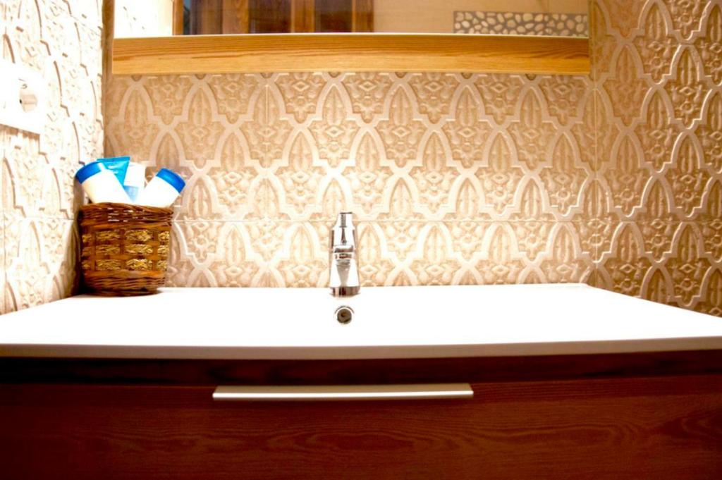 Puerta Real Apartamentos - 18