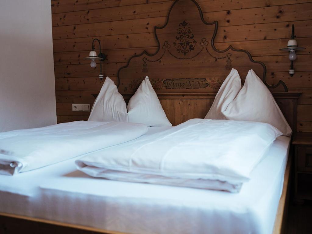 Postel nebo postele na pokoji v ubytování Feriendorf Oberhof