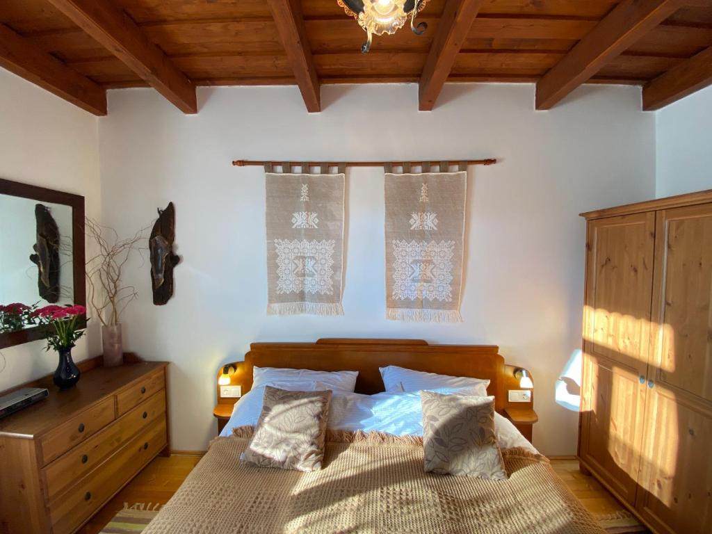 Bakonyi Vadász Háza - Casa De Dos Dormitorios