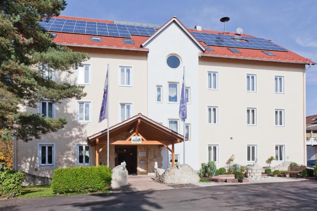 Budova, kde se hotel nachází