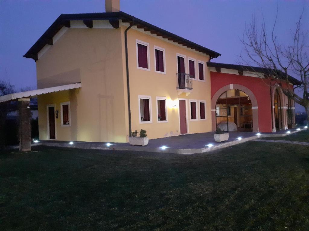 The building in which a panziókat is located
