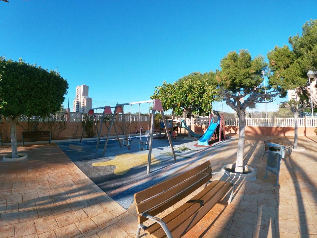 Fotografia z galérie ubytovania Apartamento urb 1 linea playa muchavista v destinácii El Campello