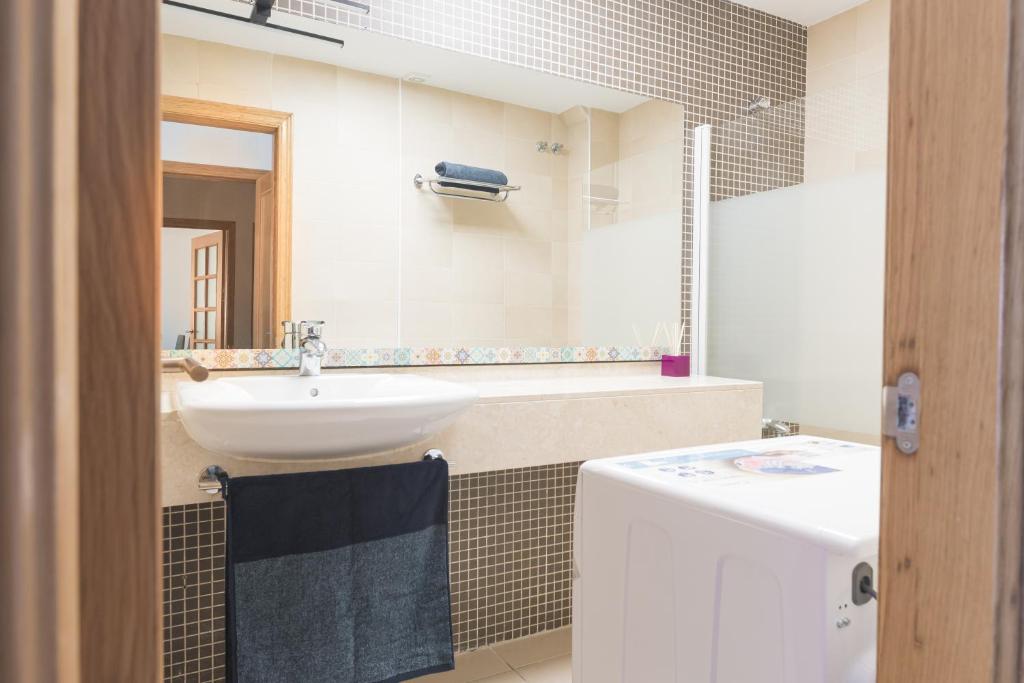 A bathroom at Casa Elena - Cabo de Gata