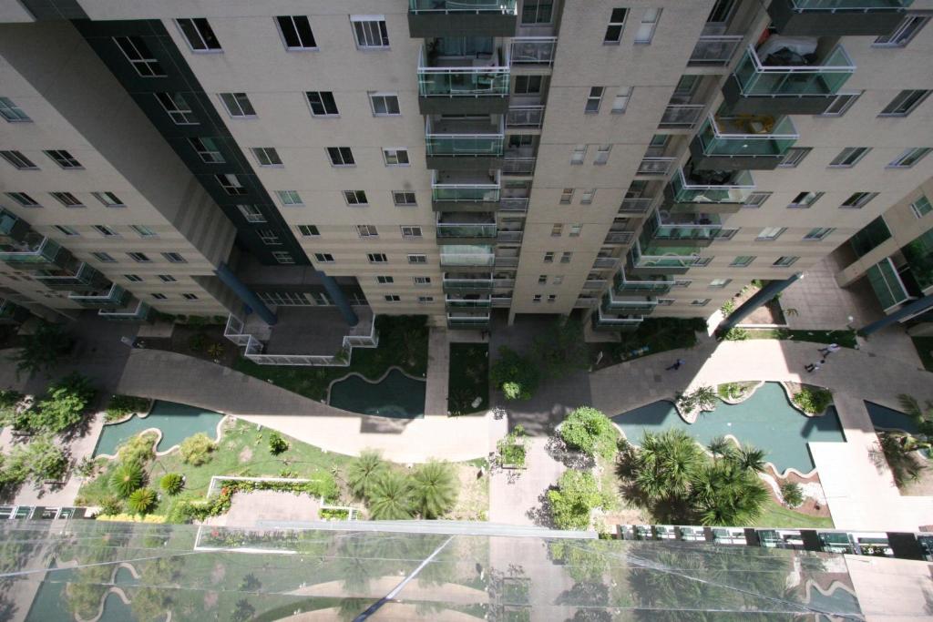  Apartamento NOVO Beira Mar JTR