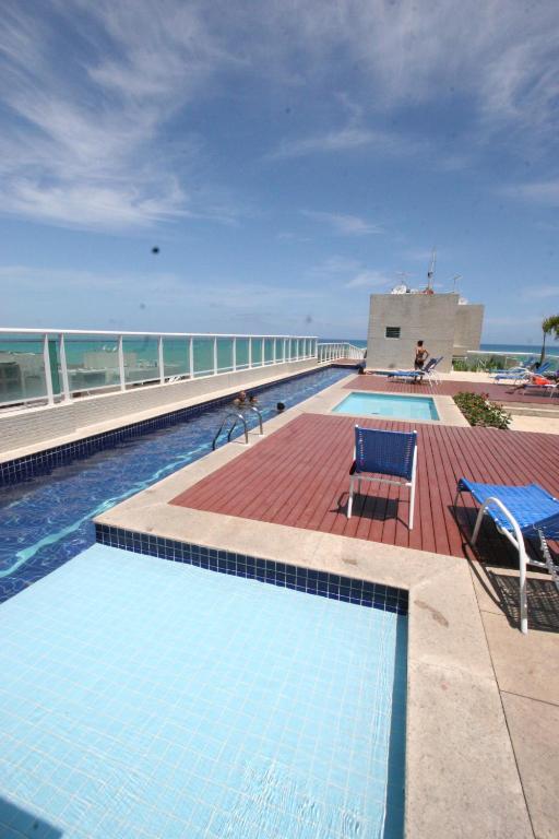  Apartamento NOVO Beira Mar JTR