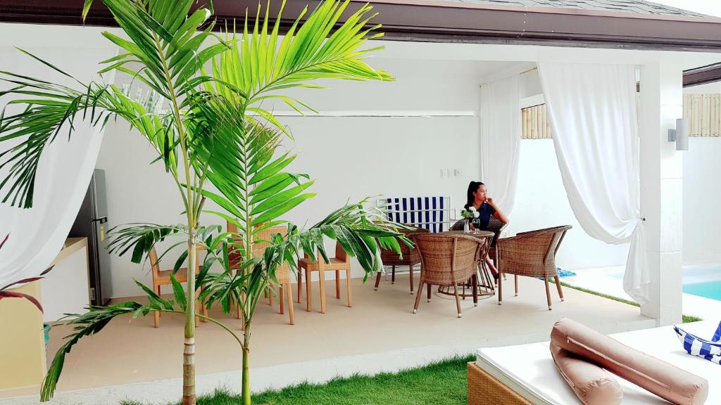 Posezení v ubytování Montecarlo Villas Panglao