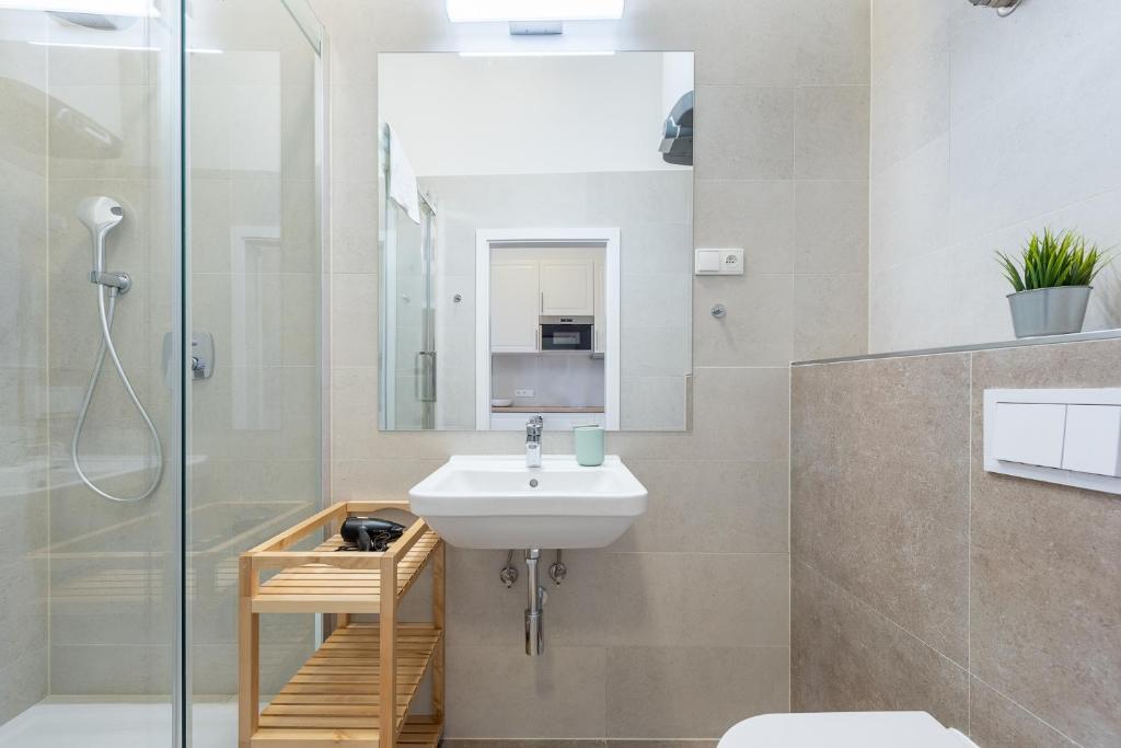 Tesnov Residence Apartments - Resim 29