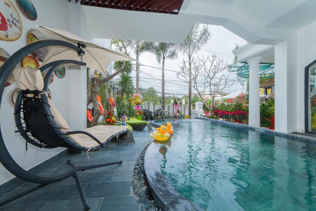 Foto dalla galleria di Hoang Trinh Hotel a Hoi An