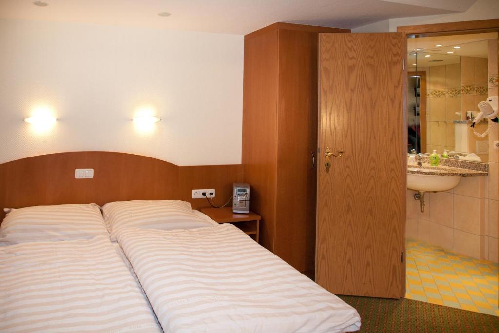 Hotel Gremersdorf - Zum Grünen Jäger - Dreibettzimmer