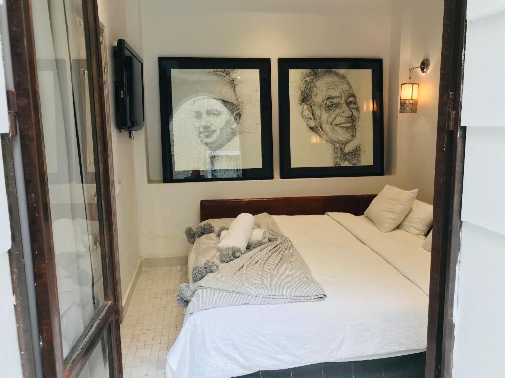Postel nebo postele na pokoji v ubytování BCK Art Riad