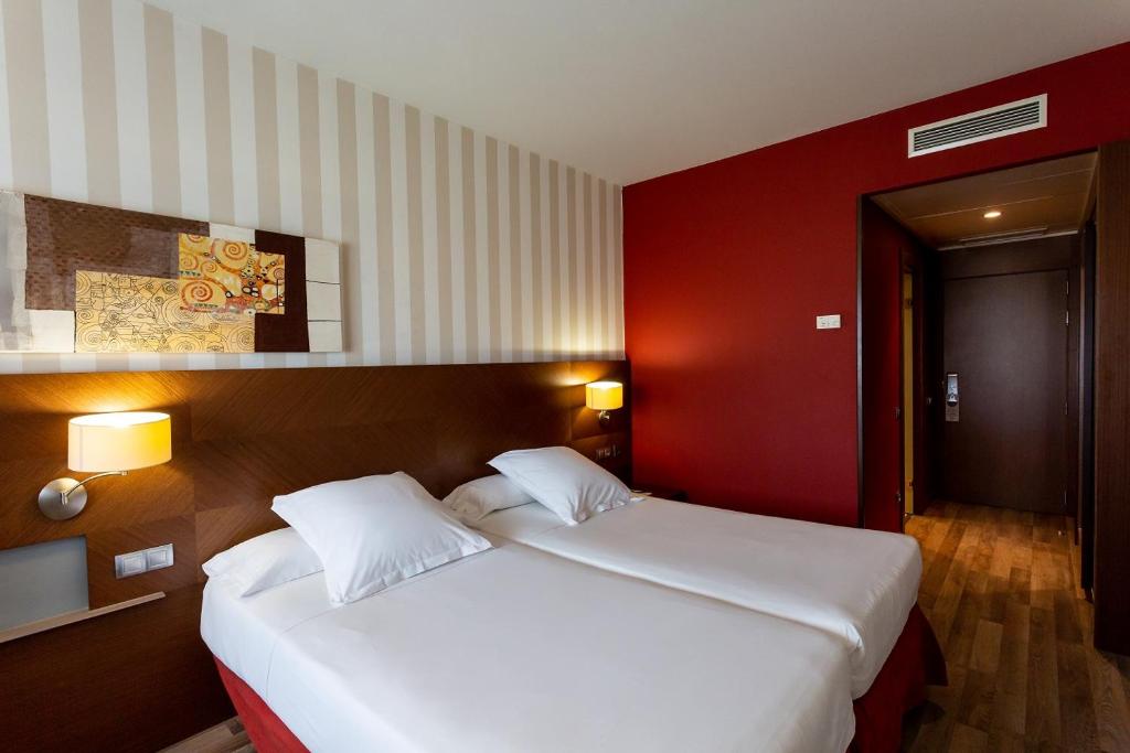 Hotel Las Artes, Pinto – Updated 2022 Prices