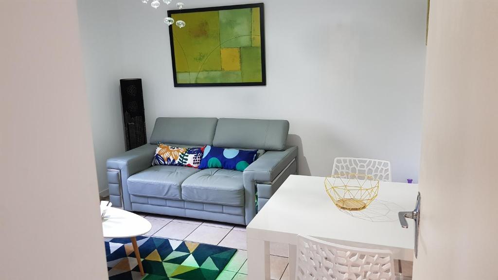 Jolie appartement moderne à Roanne - Apartment Mit Zwei Schlafzimmern