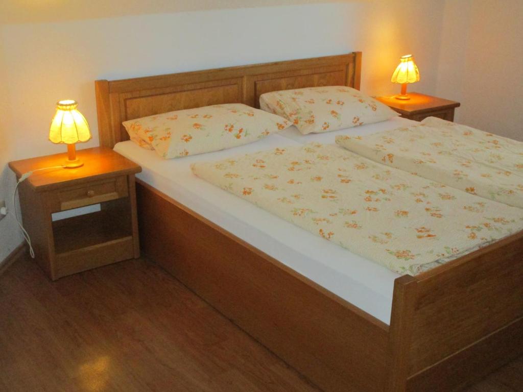 Pension Eva - Habitación Estándar Doble O Twin Con Balcón