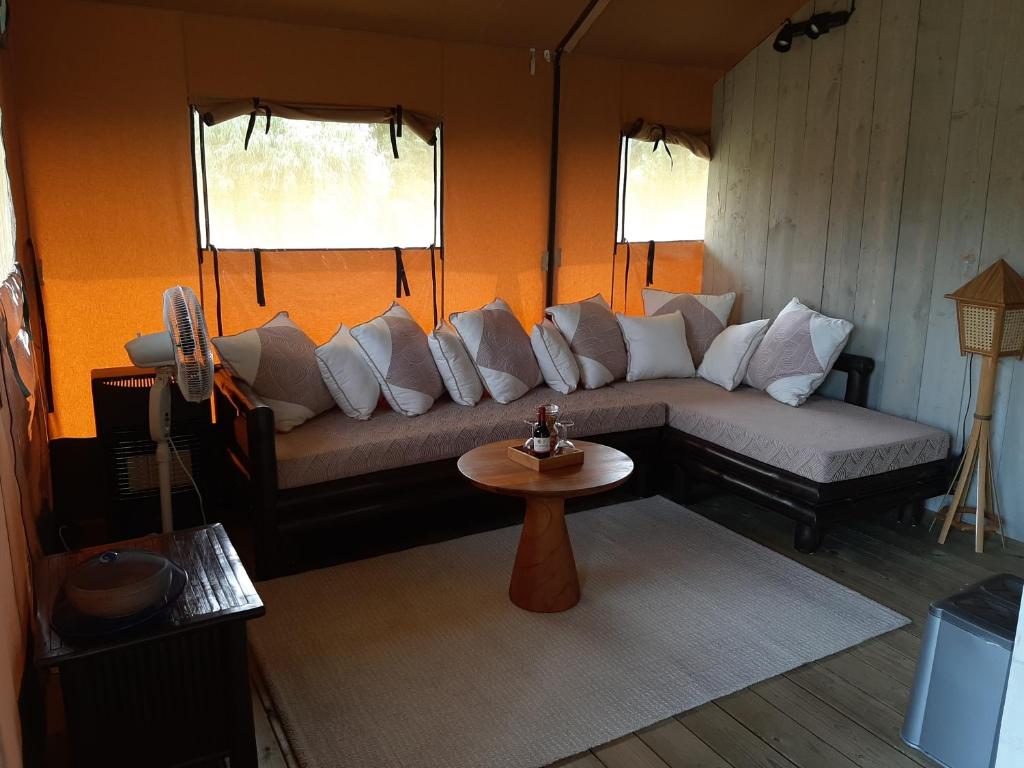 Posezení v ubytování Glamping tent Romala